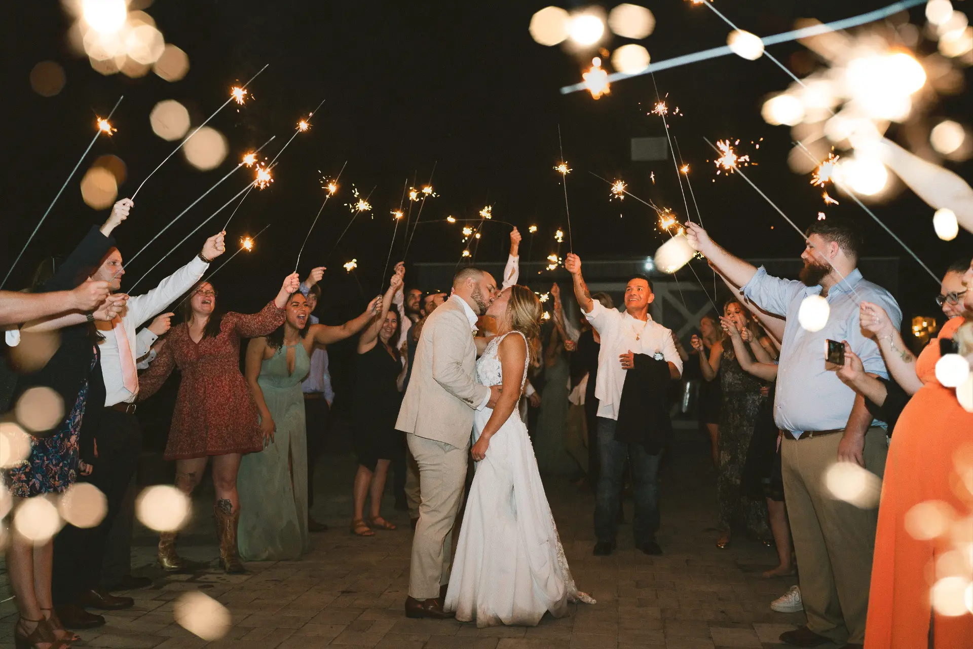 riversphotoandvideo_11-17-2023_[the-martinez-wedding_sneak-peeks]_079